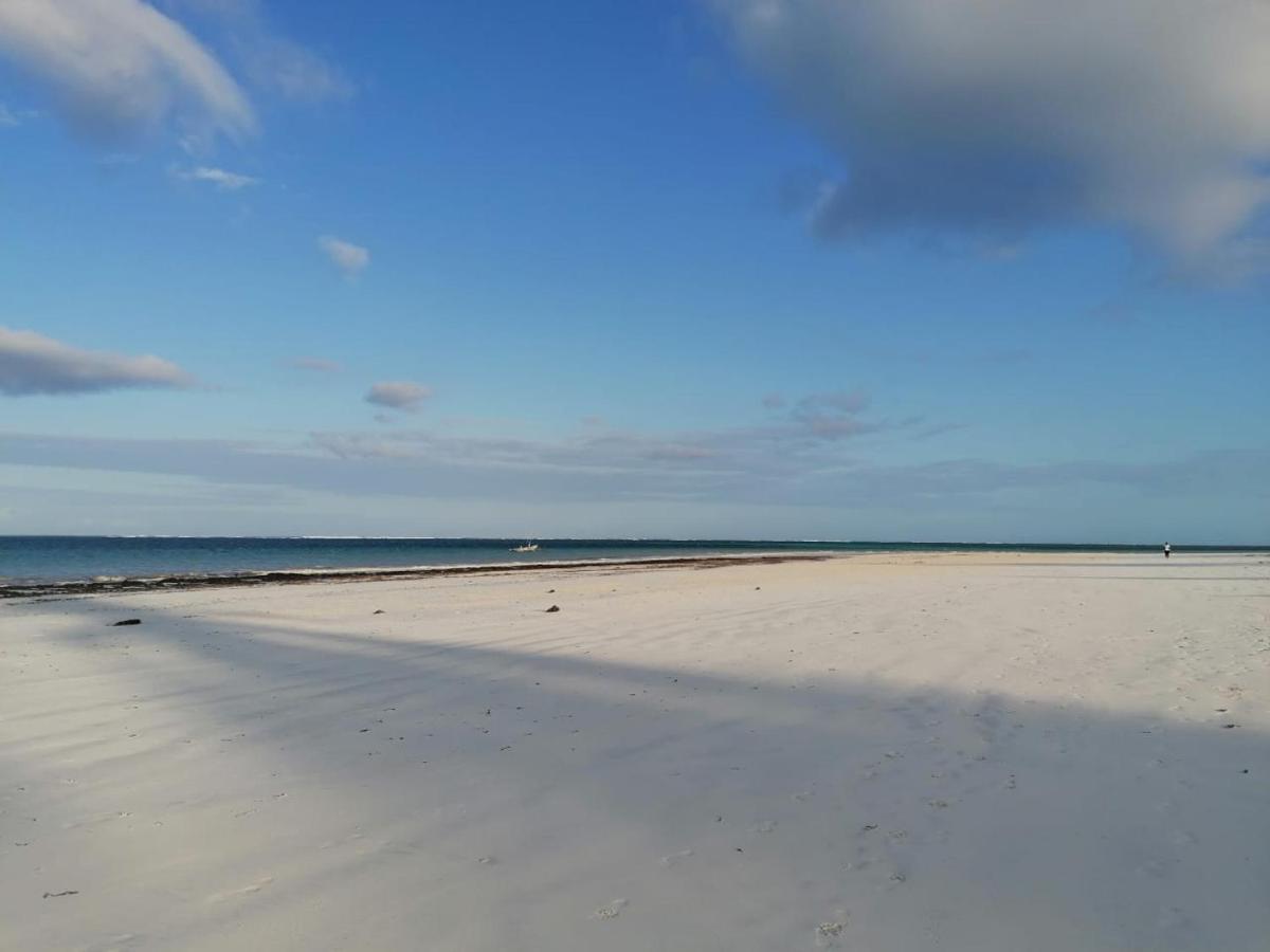 Kusini Beach Cottages 디아니 해변 외부 사진